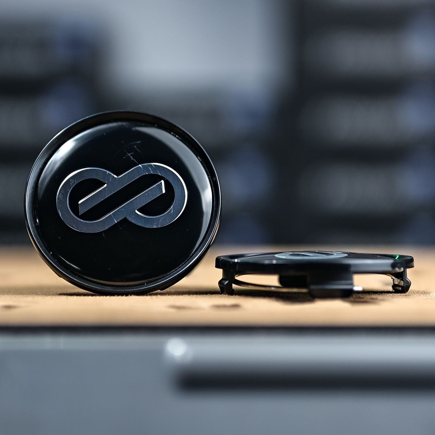 PT-TAPA8 TAPA ENKEI PARA AUTOMOVIL