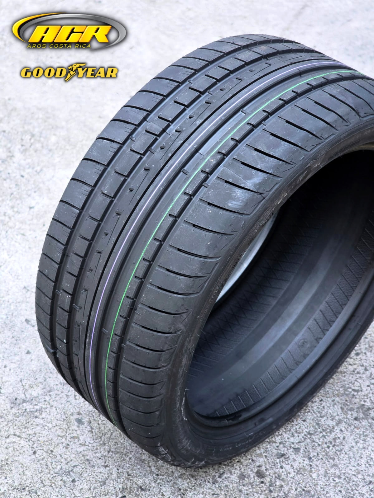 275/35R19 Goodyear Eagle F1 Asymmetric (Run-Flat)