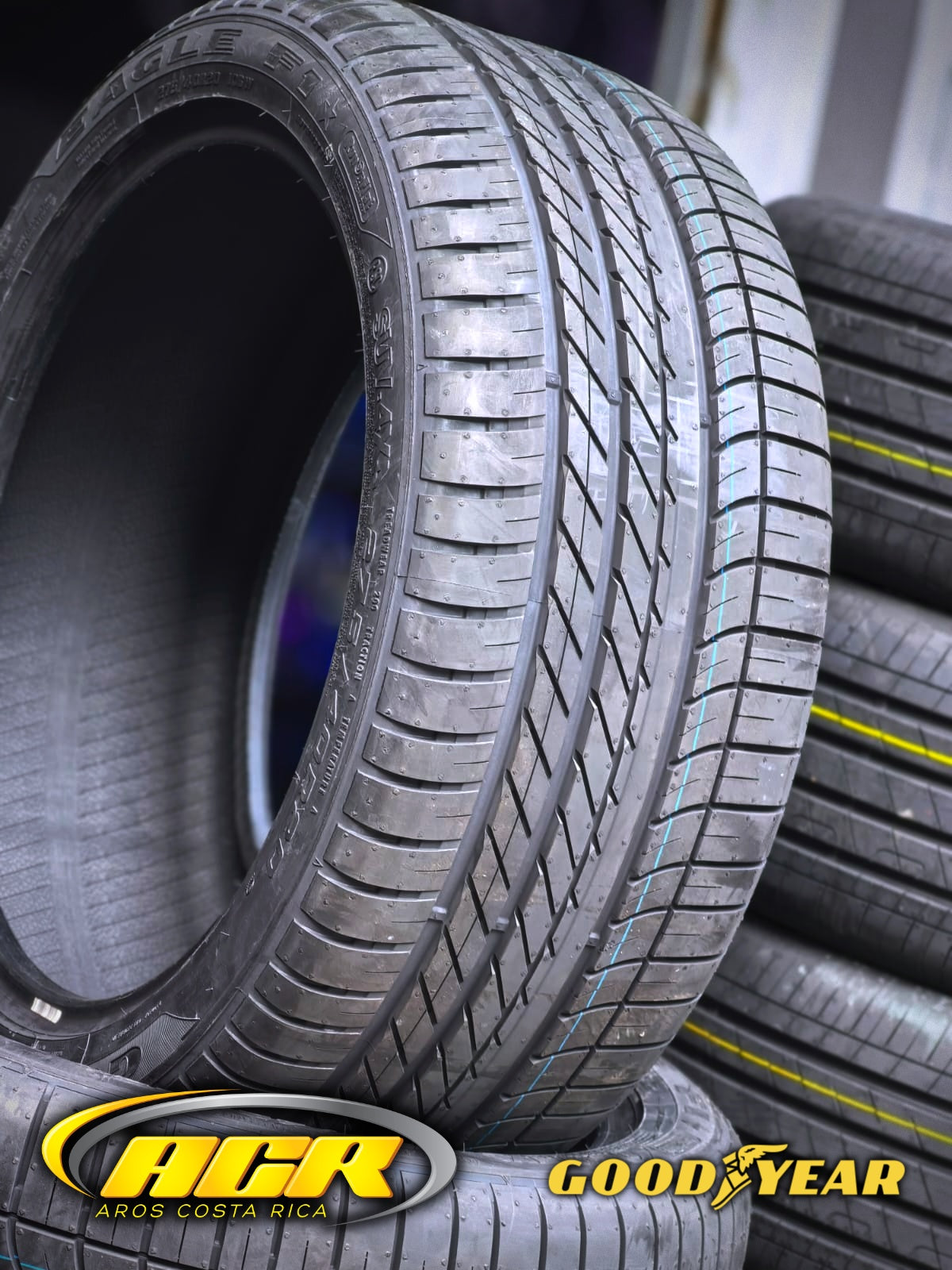 275/40R20 Goodyear Eagle F1 Asymmetric SUV (Run - Flat)