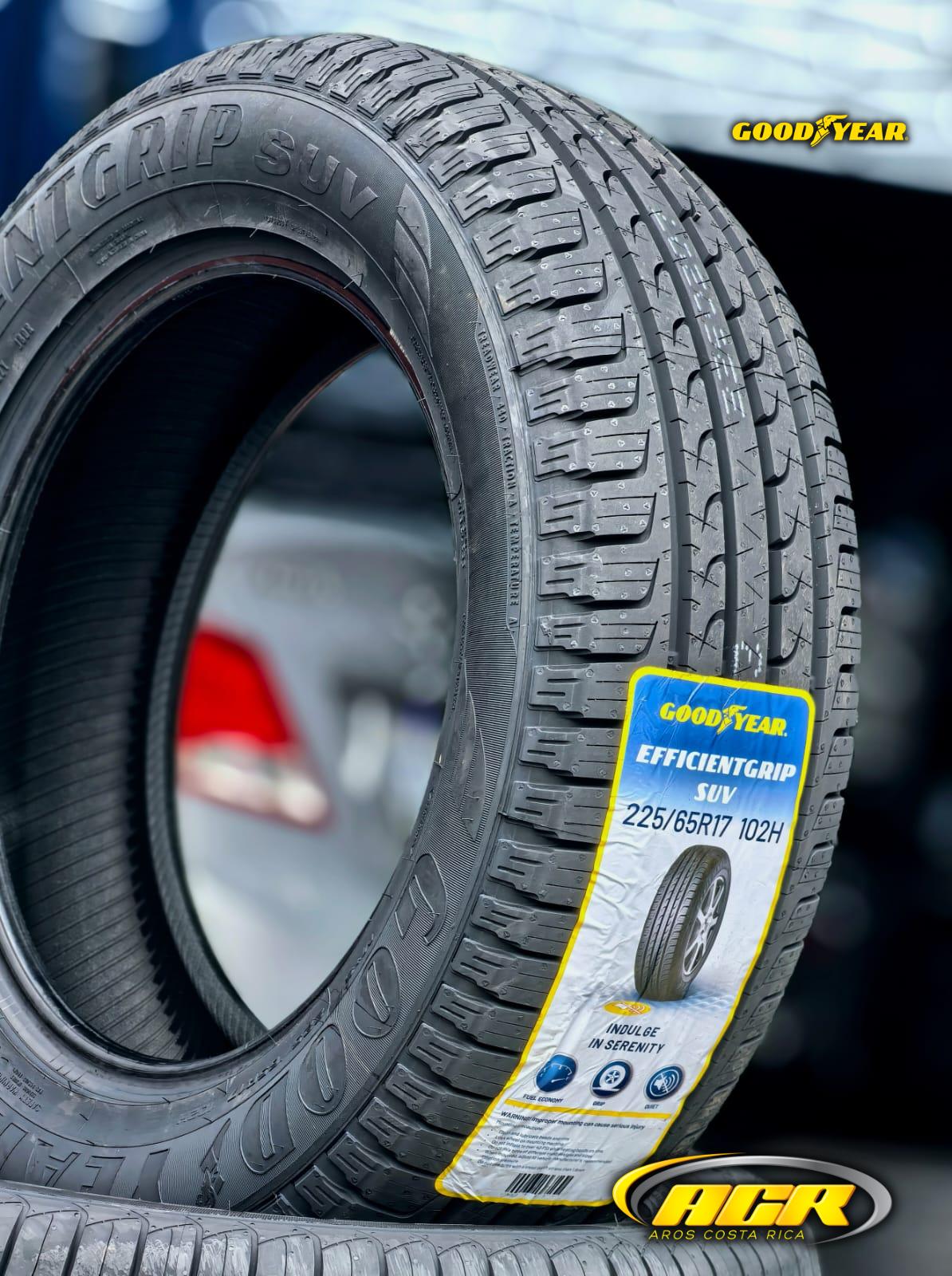 225/65R17 Goodyear Efficientgrip SUV
