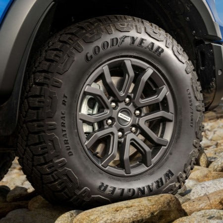 285/60R18 Goodyear Wrangler Duratrac RT