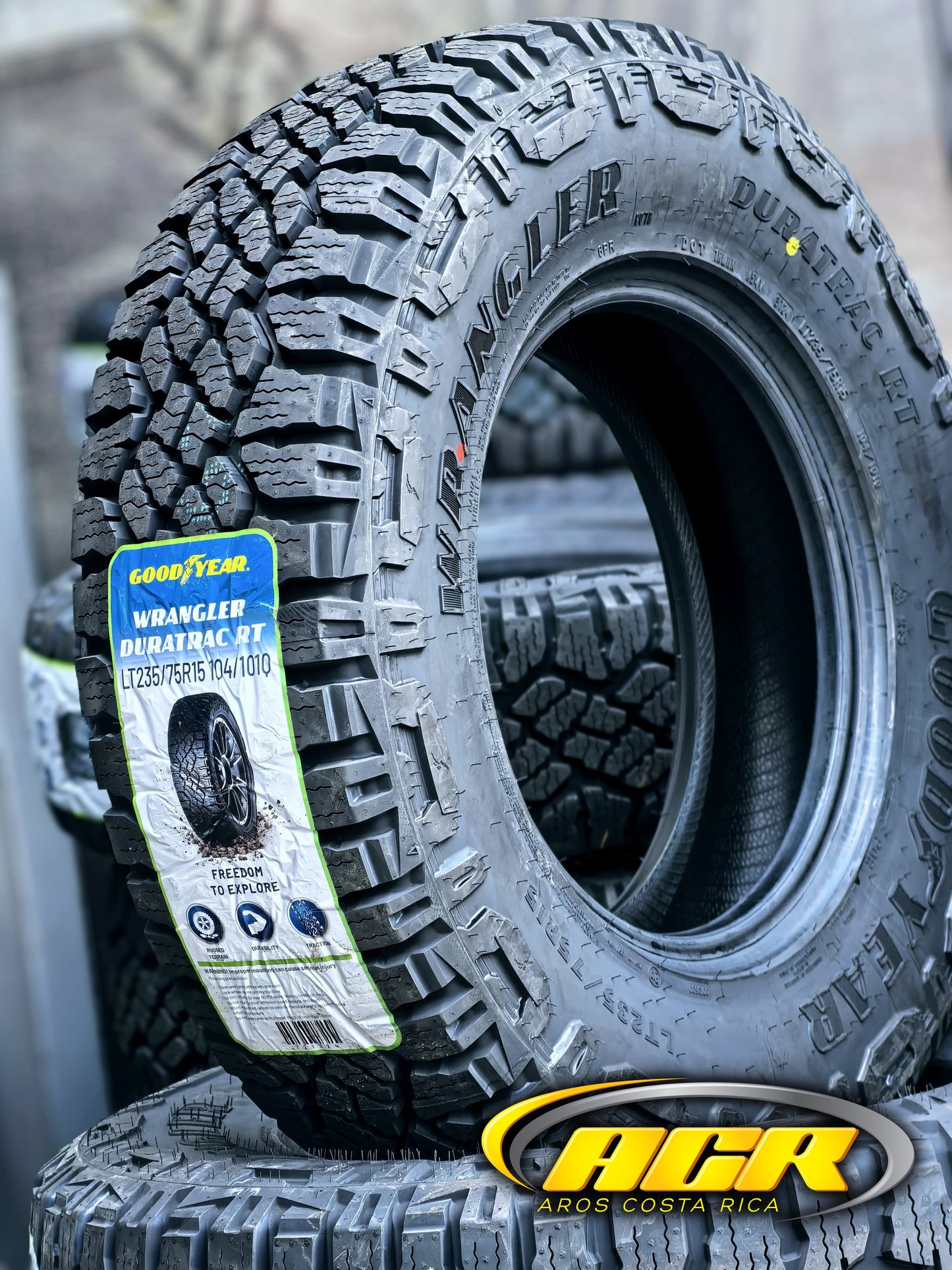 235/75R15 Goodyear Wrangler Duratrac RT