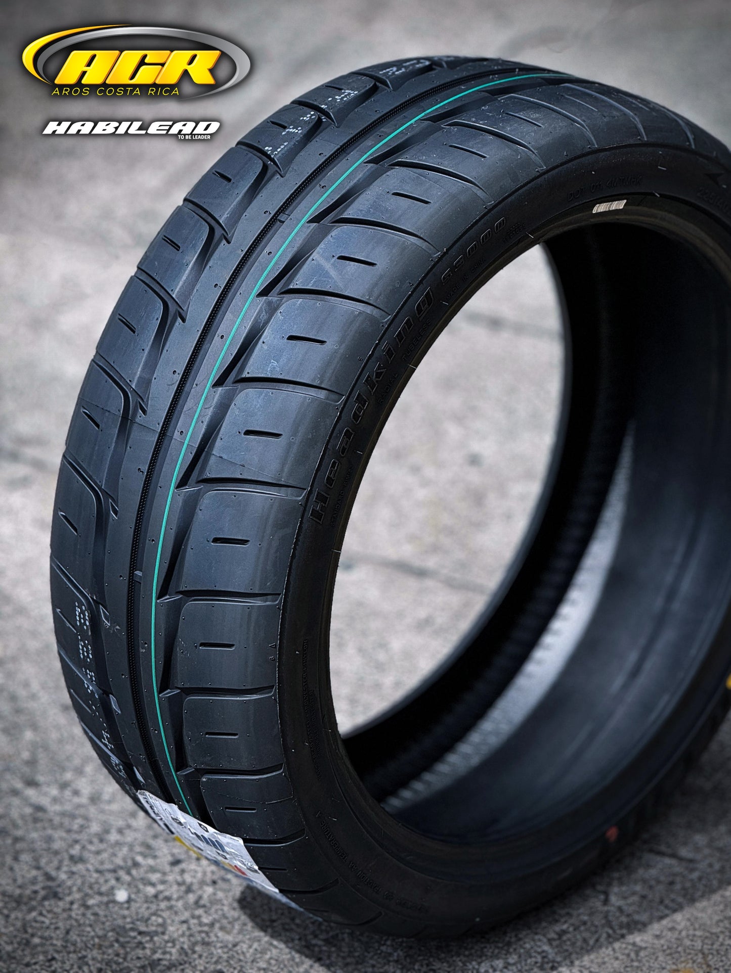 235/40R18 Habilead S3000 (semi-slick)