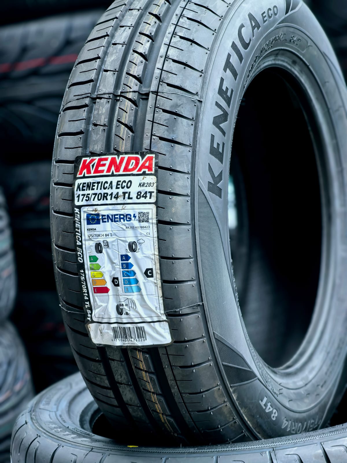 175/70R14 Kenda Kenetica KR203