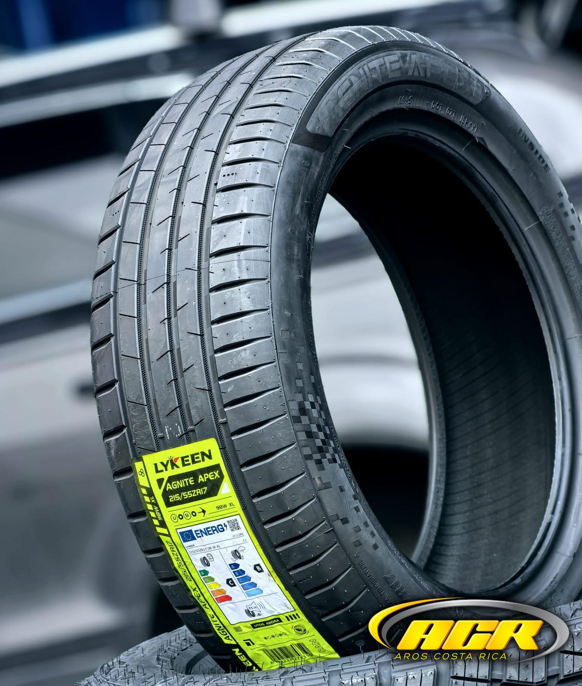 215/55R17 Lykeen Agnite Apex