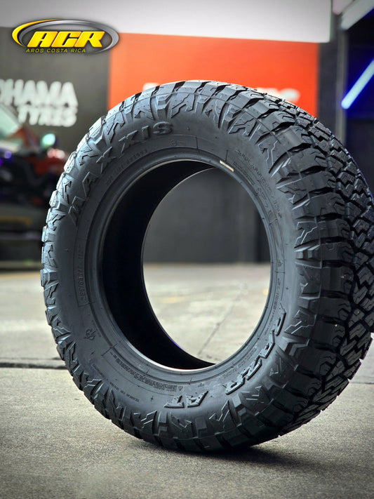 285/70R17 Maxxis Razr AT811