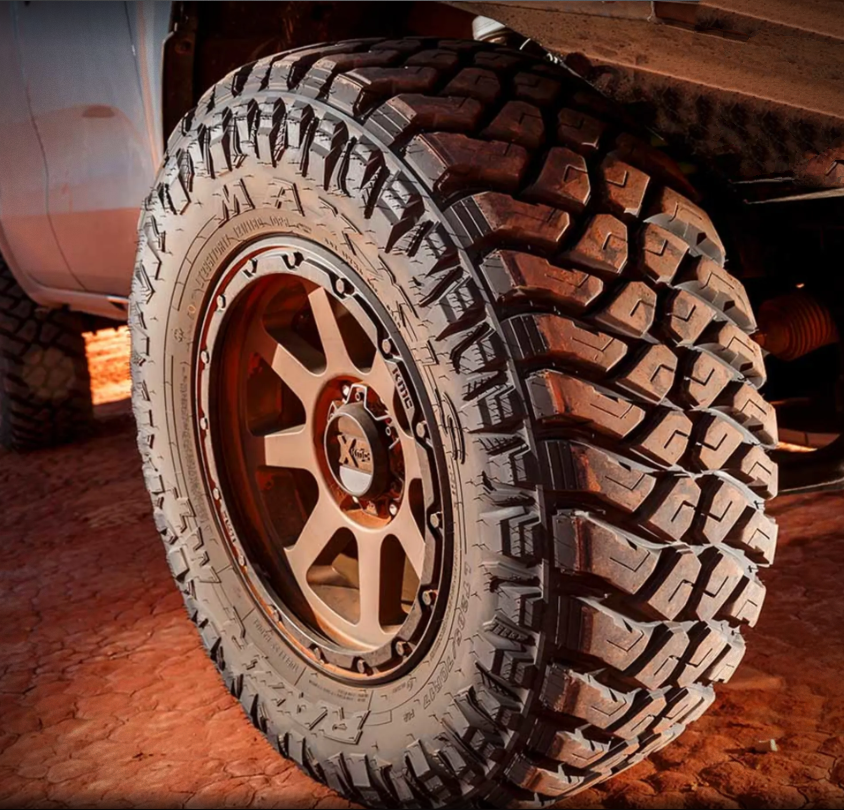 265/50R20 Maxxis RAZR MT772