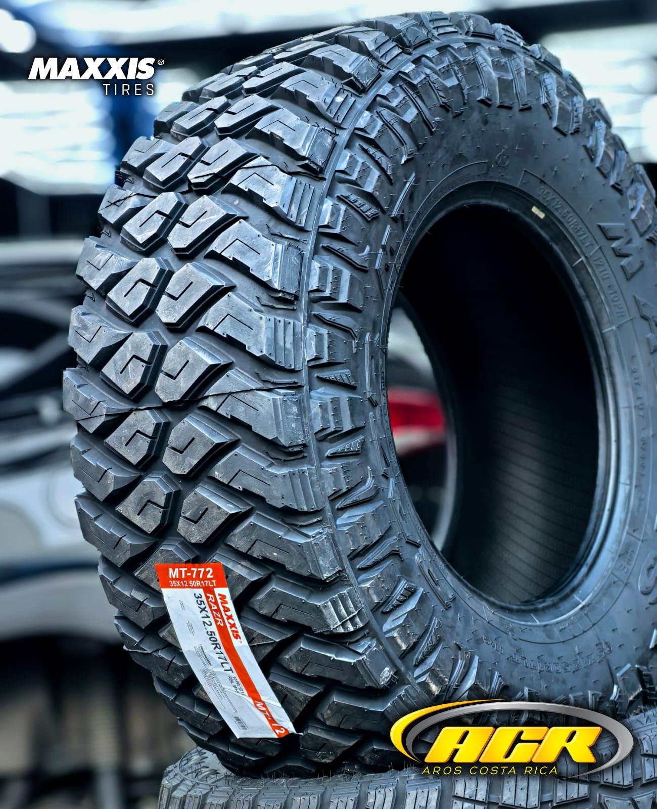 35x12.50R17 Maxxis Razr MT772