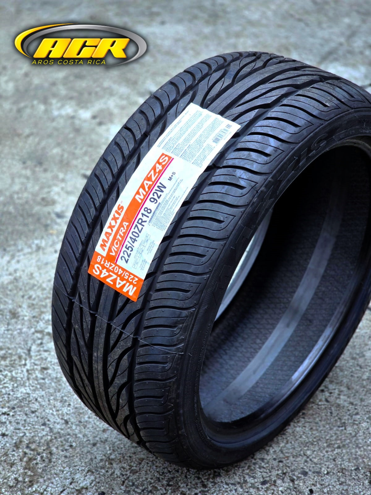 225/40R18 Maxxis Victra Z4 (Ultimas 2 disponibles)