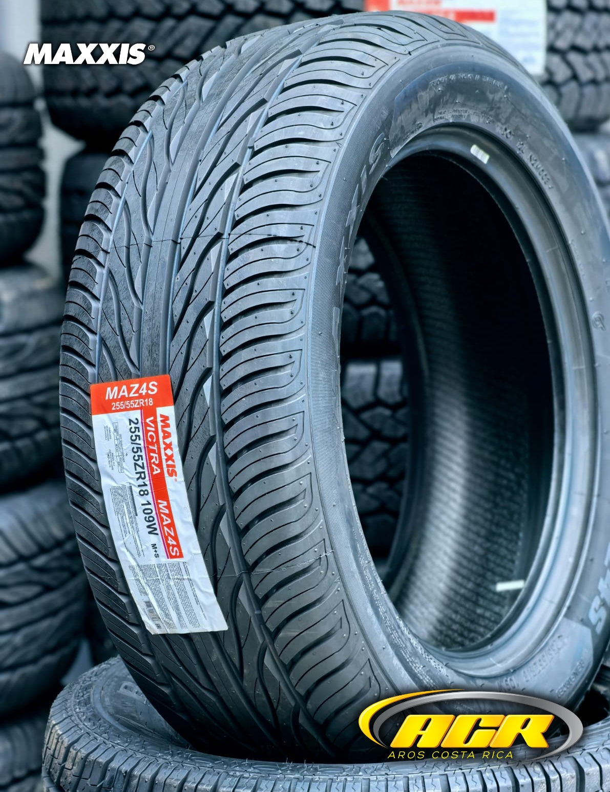 255/55R18 Maxxis Victra Z4