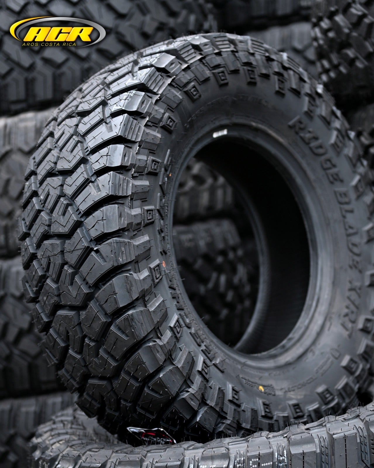 33x12.50R18 Ridge Blade X/RT