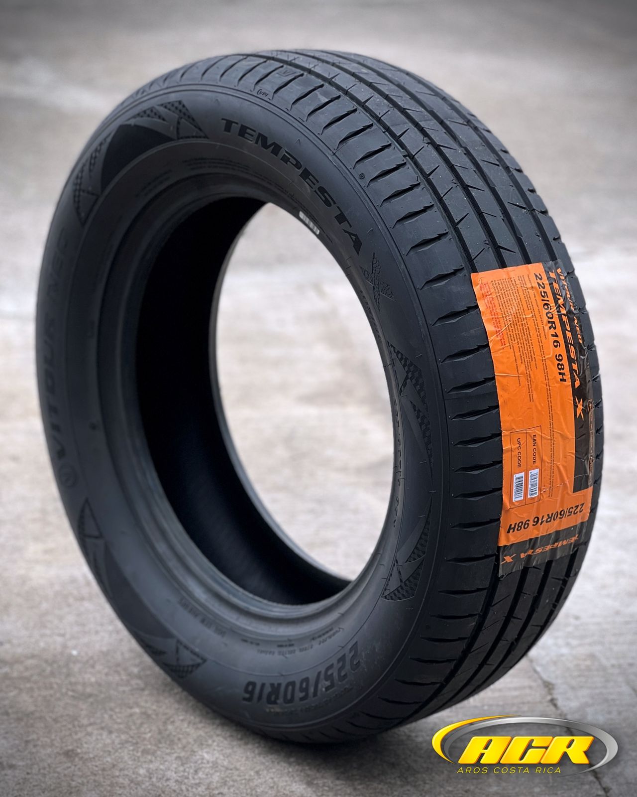 225/60R16 Vitour Tempesta X (Ultimas 3 llantas disponibles)