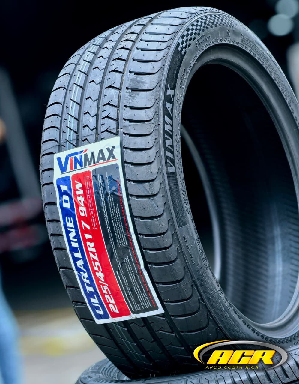 225/45R17 Vinmax Ultraline D1 (Run-Flat)