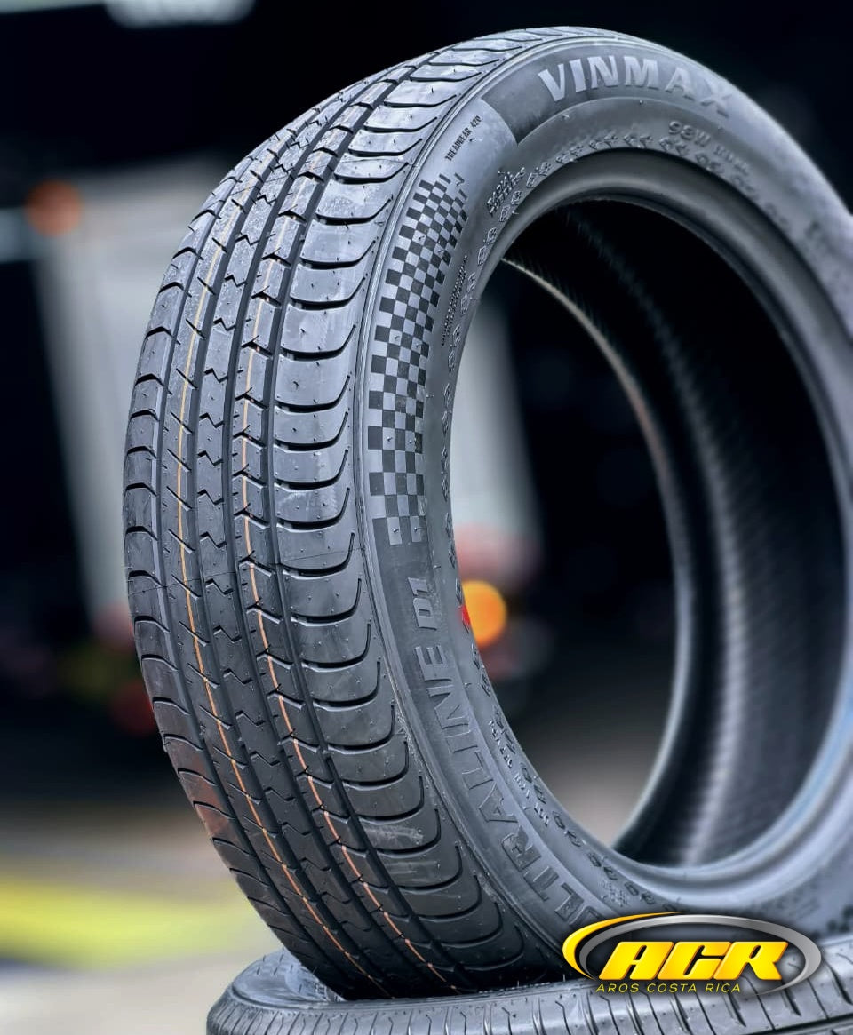 215/50R18 Vinmax Ultraline D1