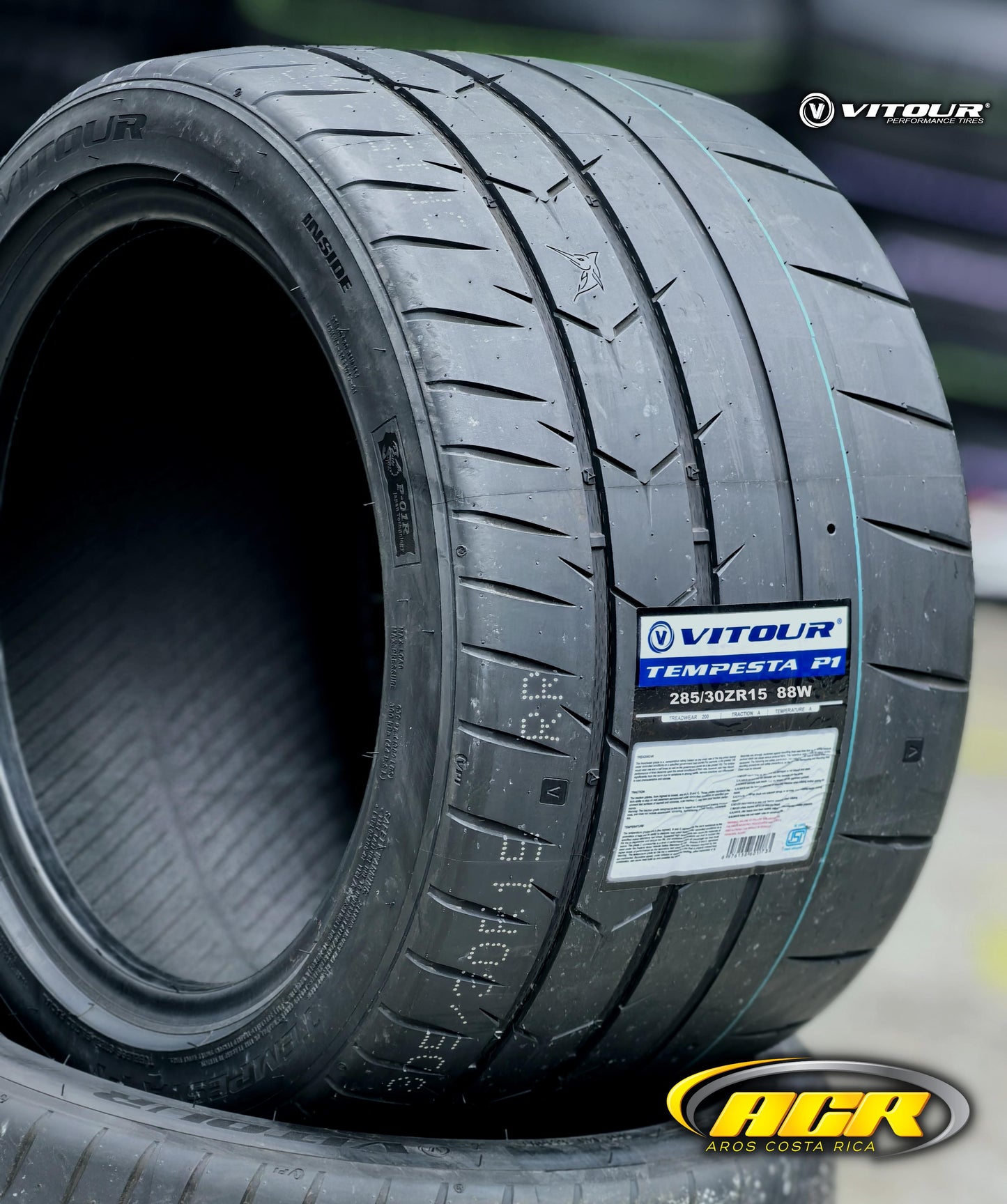285/30R15 Vitour Tempesta P1 TW200 (Semi-slicks)