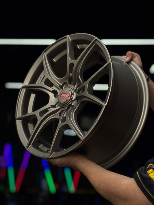 ADX84H-131 16X7 8X100/114.3 ET38 CB73.1