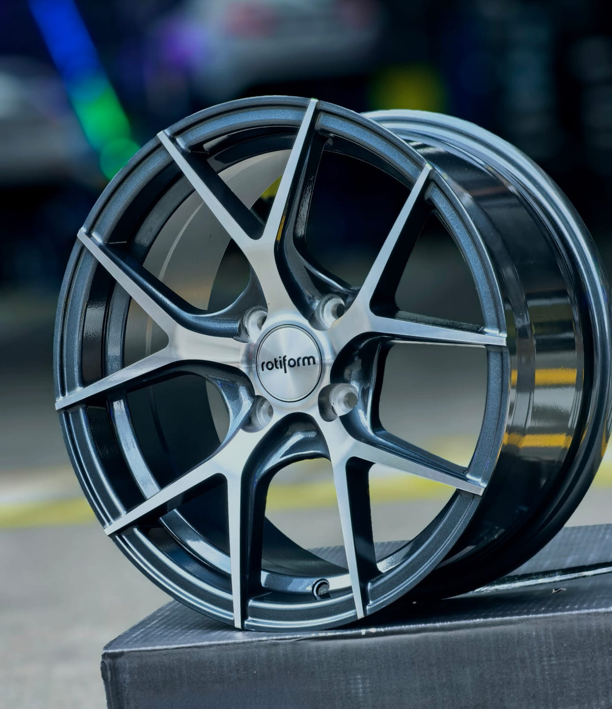 AQX74H-538 15X7 4X100 ET35 CB73.1