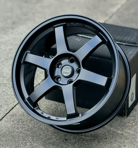AD9M5H-117 19X8.5 5X112 ET38 CB66.6