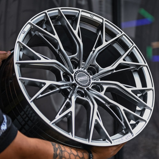 AD85HG-67 18X8 5X112 ET35 CB66.45