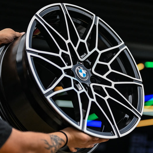 AD9M5H-113 19x8 5x112 ET25 CB66.5 + AD9M5H-114 19x9.0 5x112 ET35 CB66.5