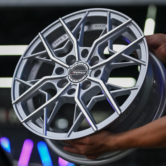 A1749 14X5.5 8X100/114.3 ET38 CB73.1