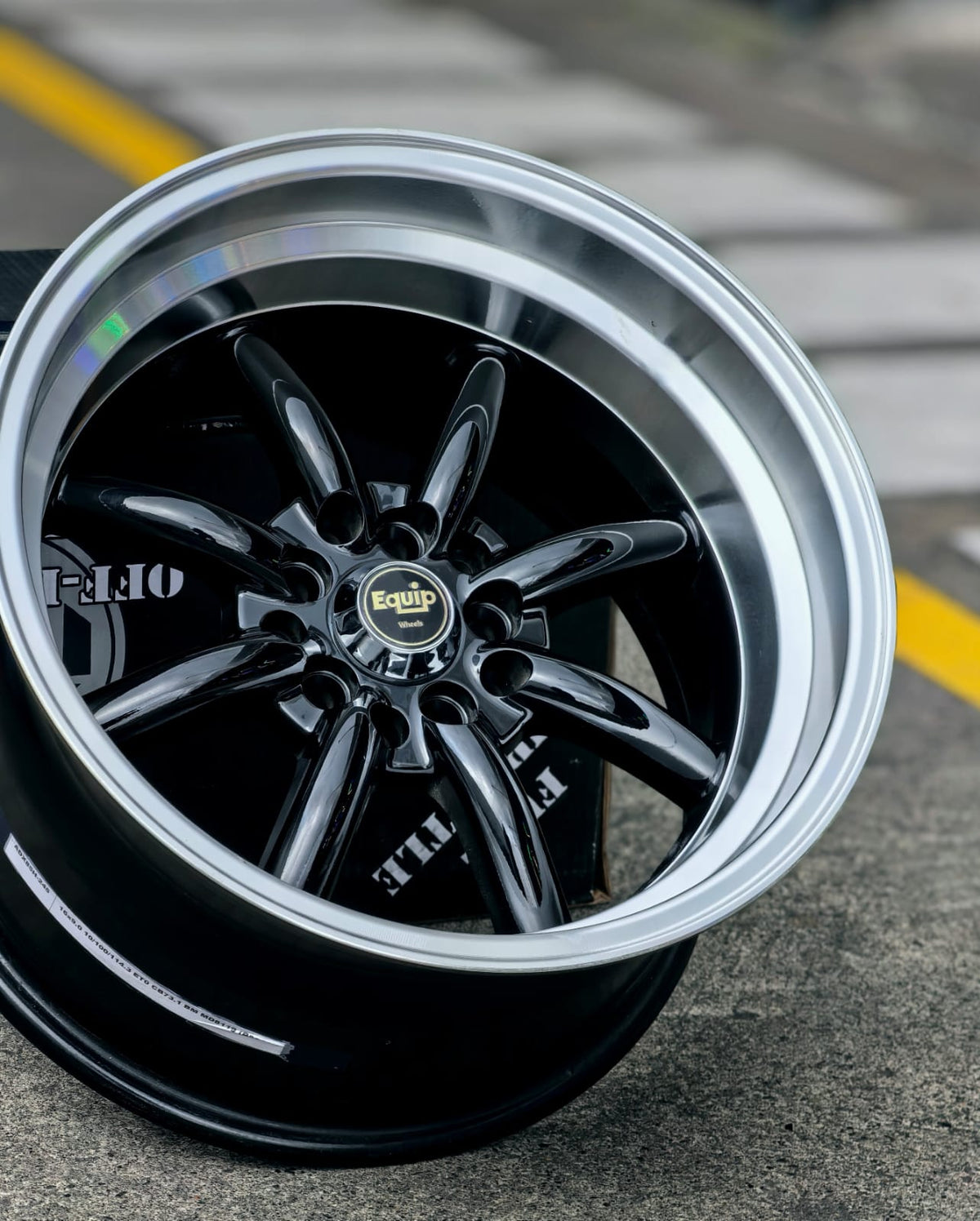 ADX85H-245 16x9 10/100/114.3 ET0 CB73.1