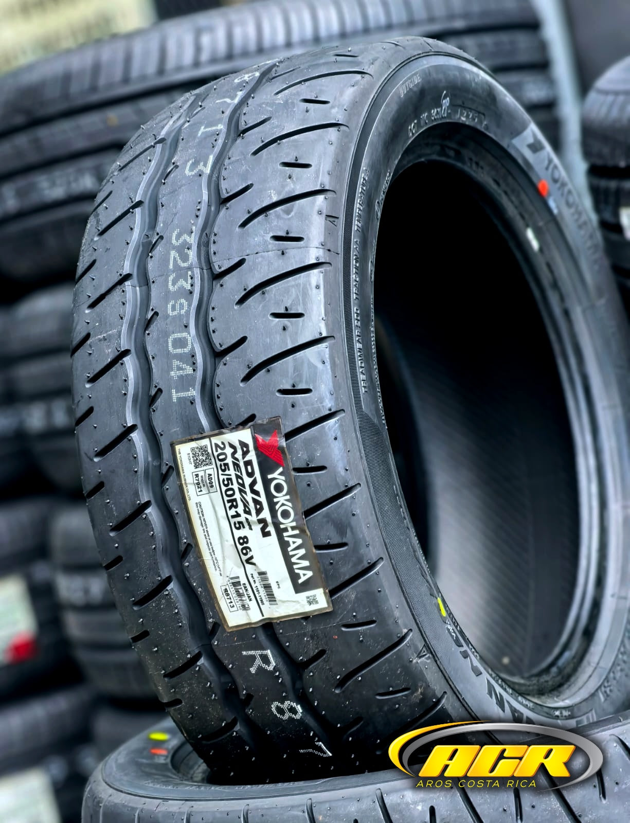 205/50R15 Yokohama Advan AD09 (semi-slicks TW200)