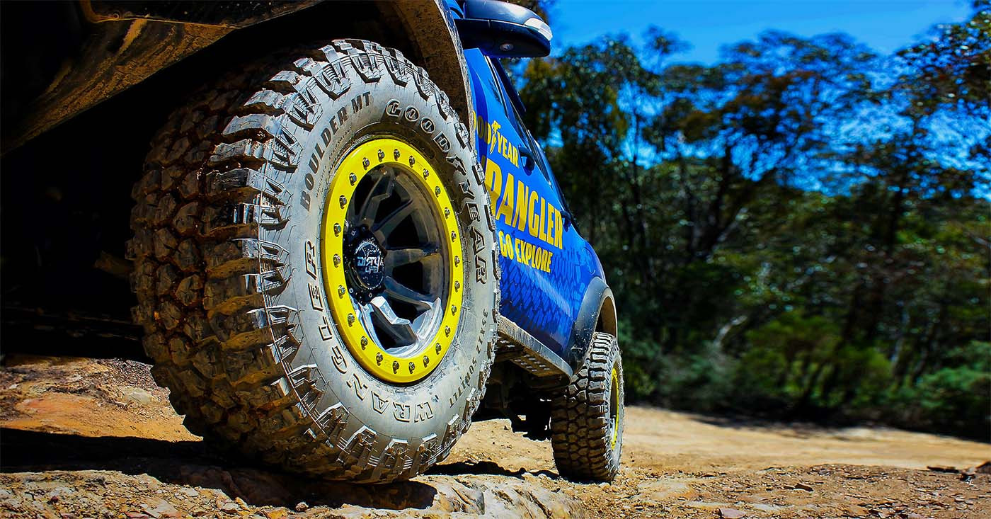 37x12.50R20 Goodyear Wrangler Boulder MT