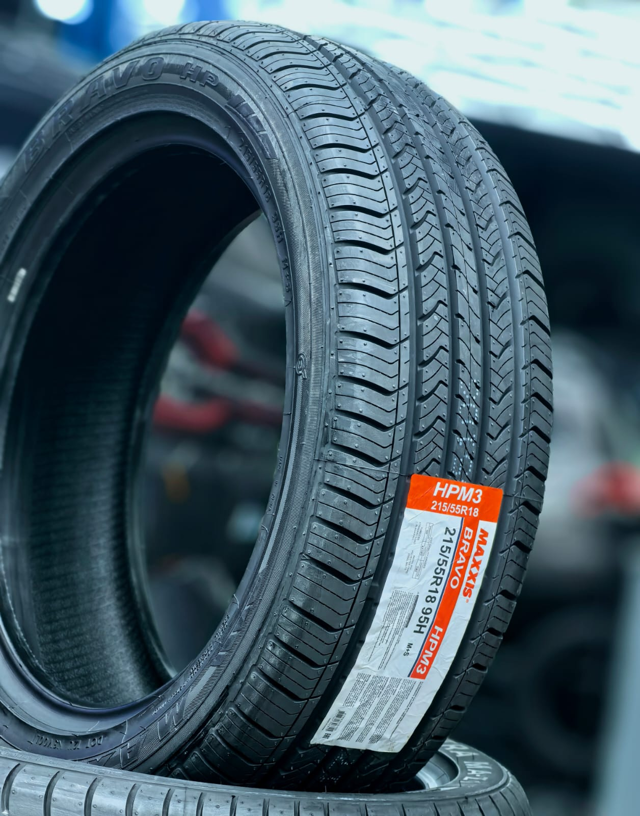 215/55R18 Maxxis Bravo HPM3
