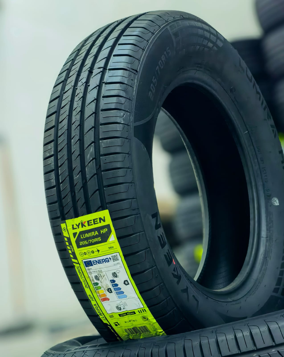 205/70R15 Lykeen Lumira HP